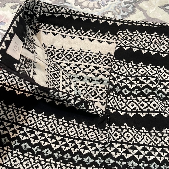 LOFT Skirt - Picture 4 of 6